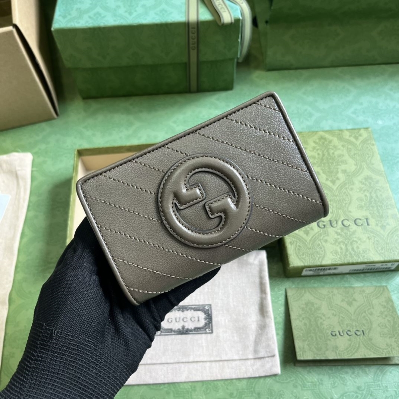 G*u*i wallets & purse